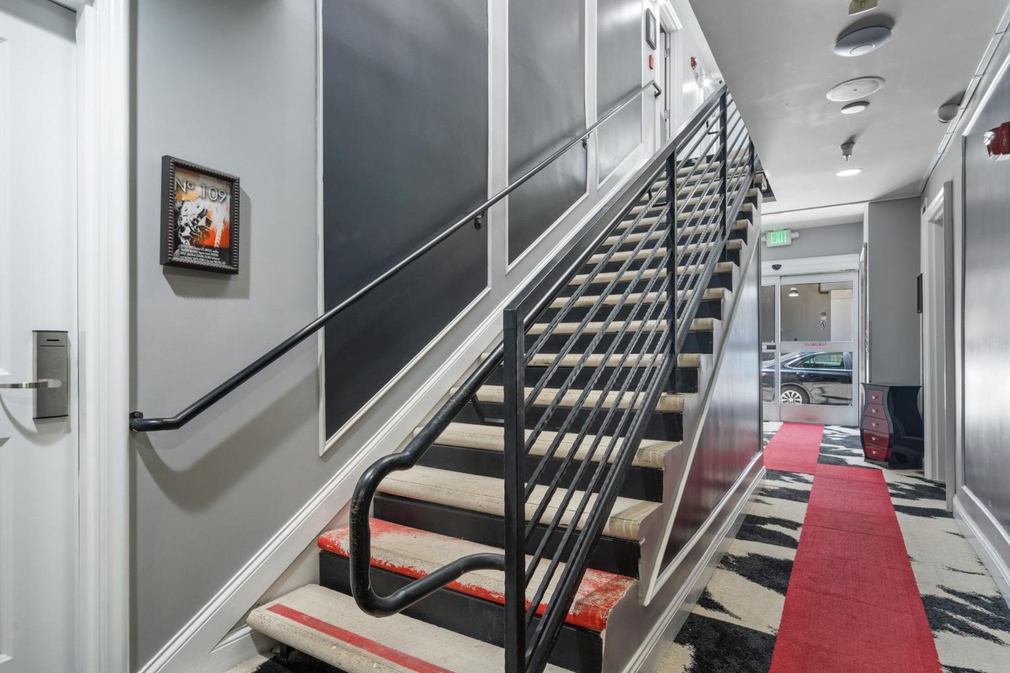 Hollywood Le Bon Hotel Los Angeles Exterior photo